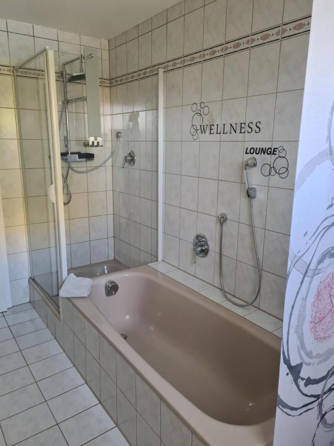 Monteurwohnung Bad Neustadt an der Saale Bagian luar foto